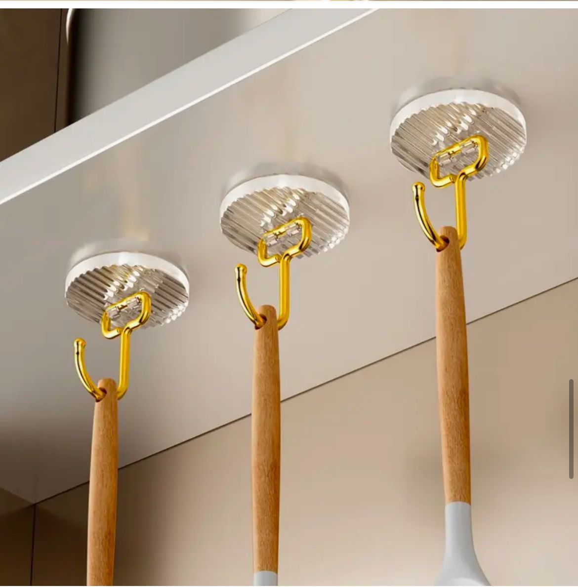 aclyric hooks 2 Set of 5 Golden Acrylic Hooks - Image 3