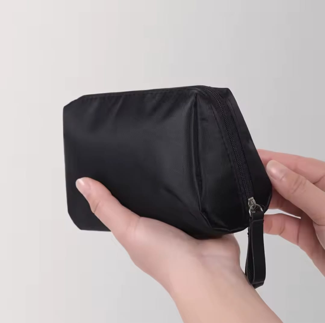 mini4 Small Mini Toiletry & Portable Makeup Bag - Image 6