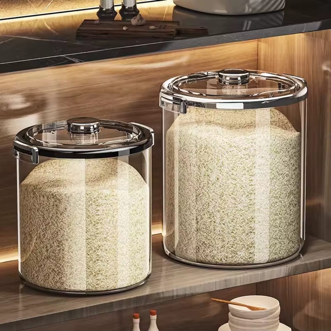 Acrylic Airtight Transparent1 Acrylic Airtight Rice Bucket - Image 1
