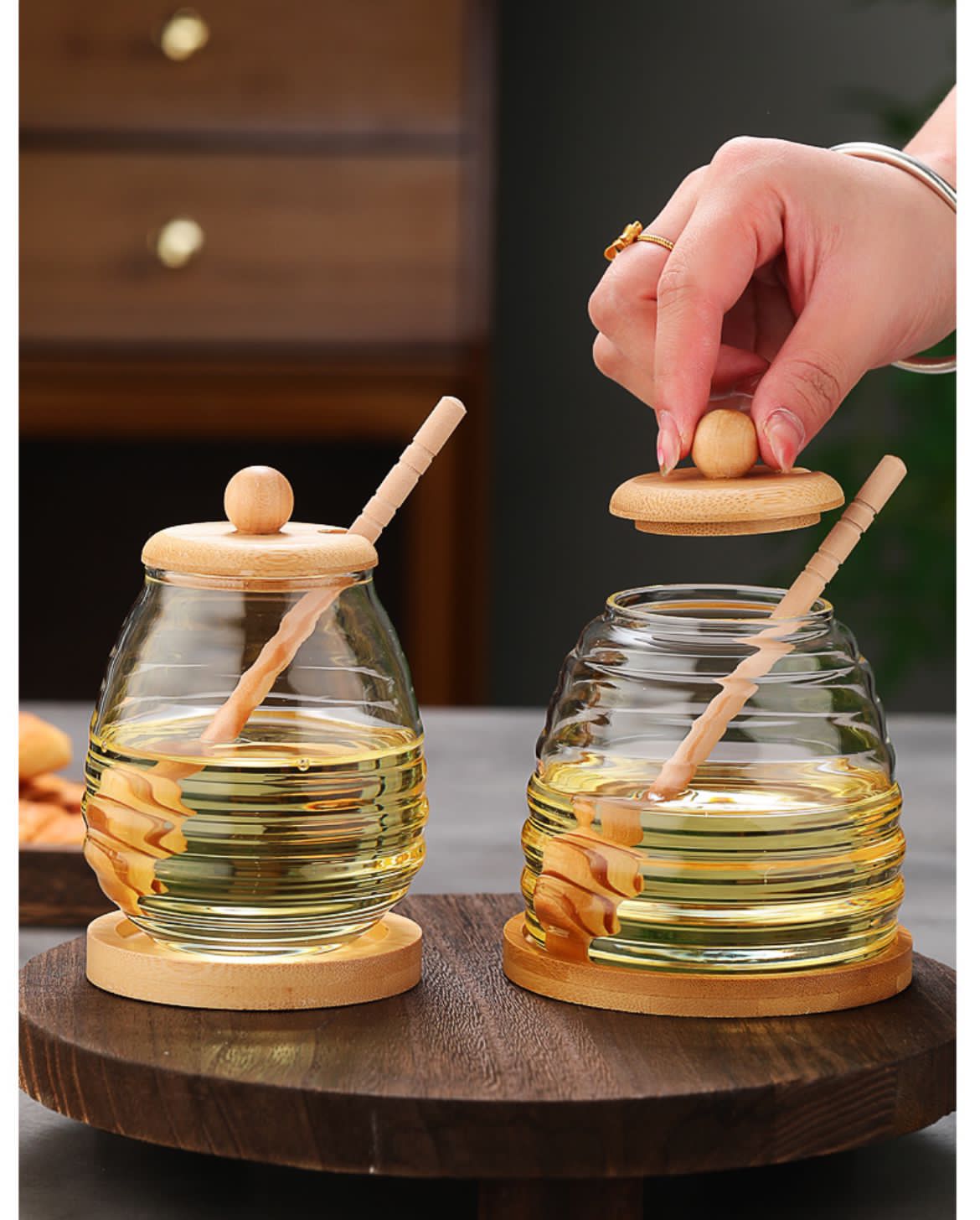 Honey Glass Honey Storage Jar with Wooden Lid - Image 2