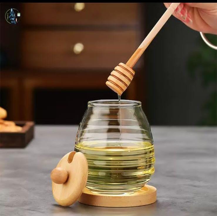 Honey1 Glass Honey Storage Jar with Wooden Lid - Image 3