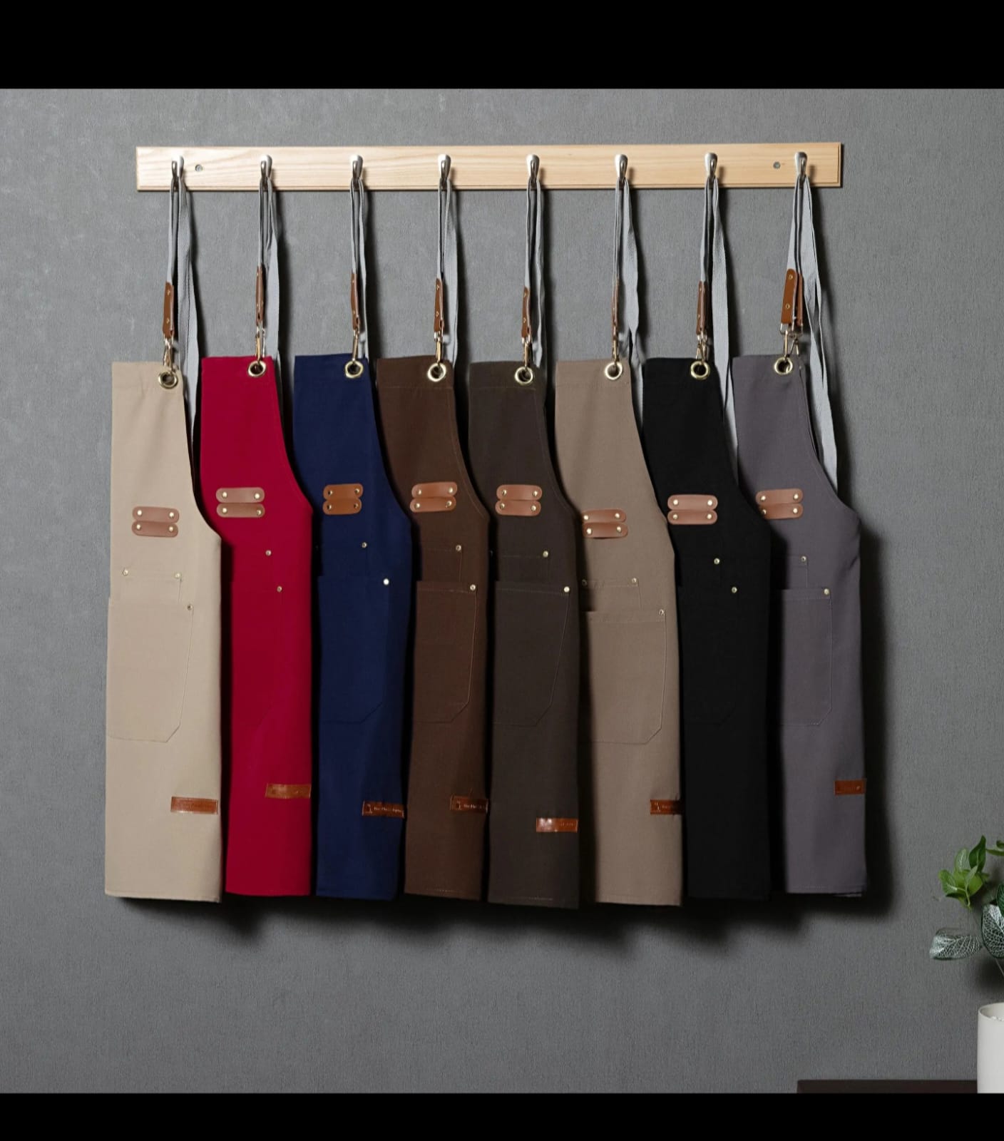 apron5 Premium Waterproof Apron - Image 7