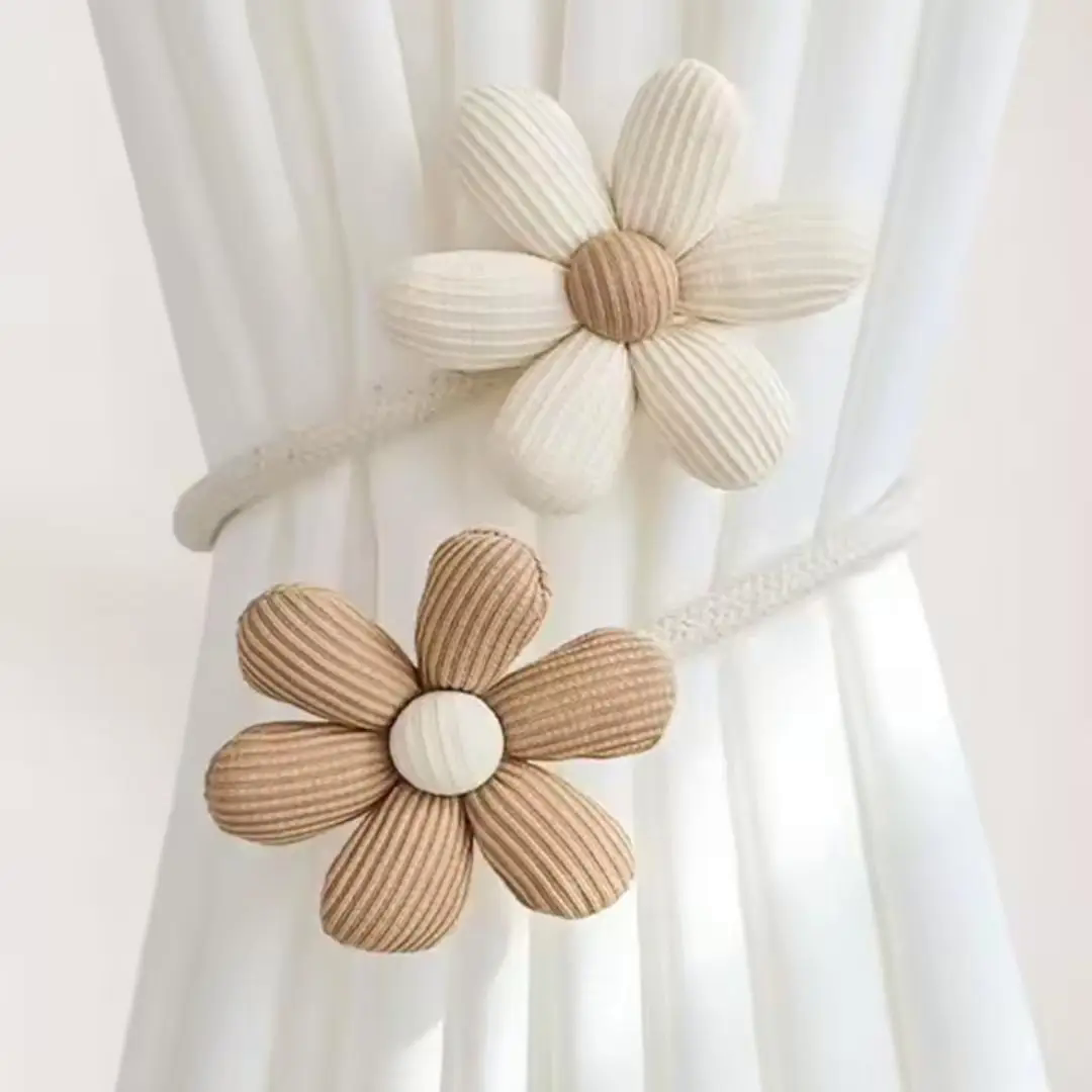 Daisy Flower Curtain Tieback Daisy Flower Curtain Tieback